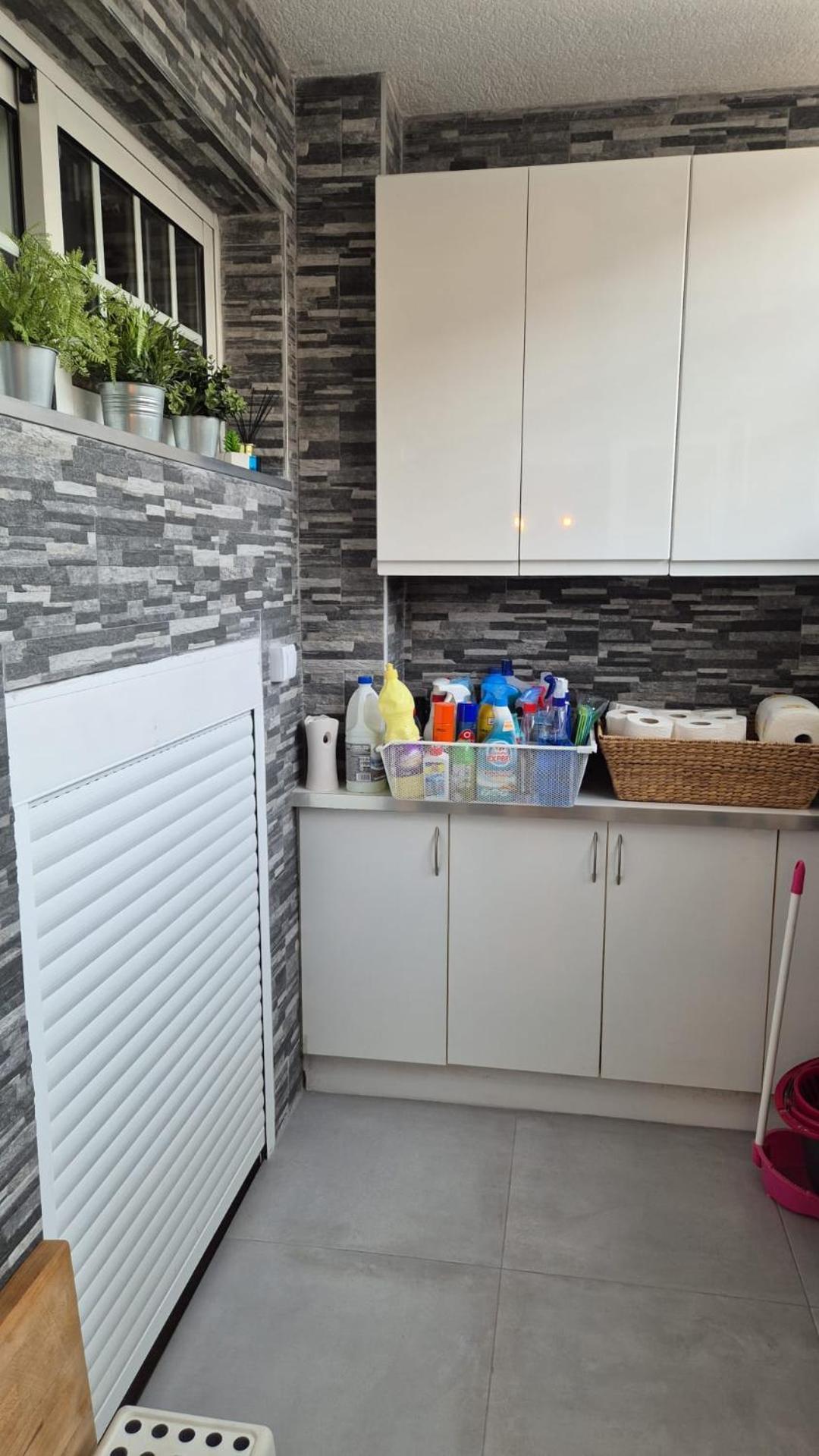 Luxurious Three Bedroom Duplex Apt Close To Beach 푸엔히롤라 외부 사진